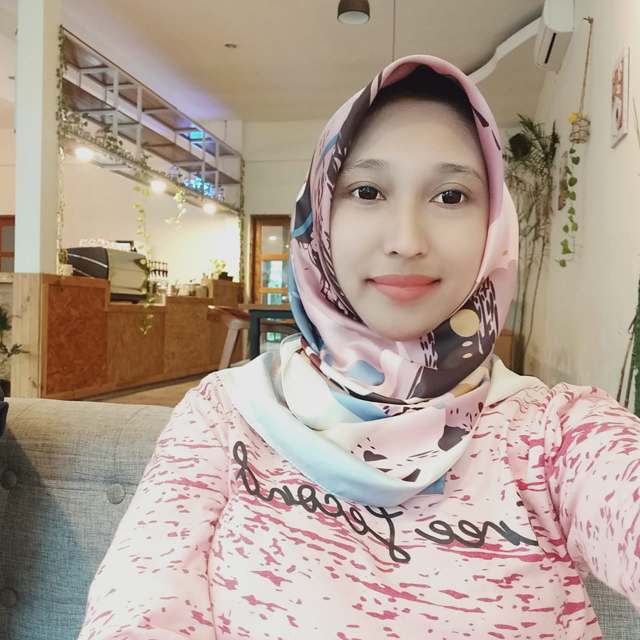 Herliana Riska SST.,M.Keb